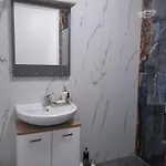 Tudor Apartament